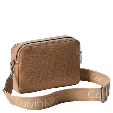 Calvin Klein Webbing Camera Bag - Shoulder Bag (tannin)